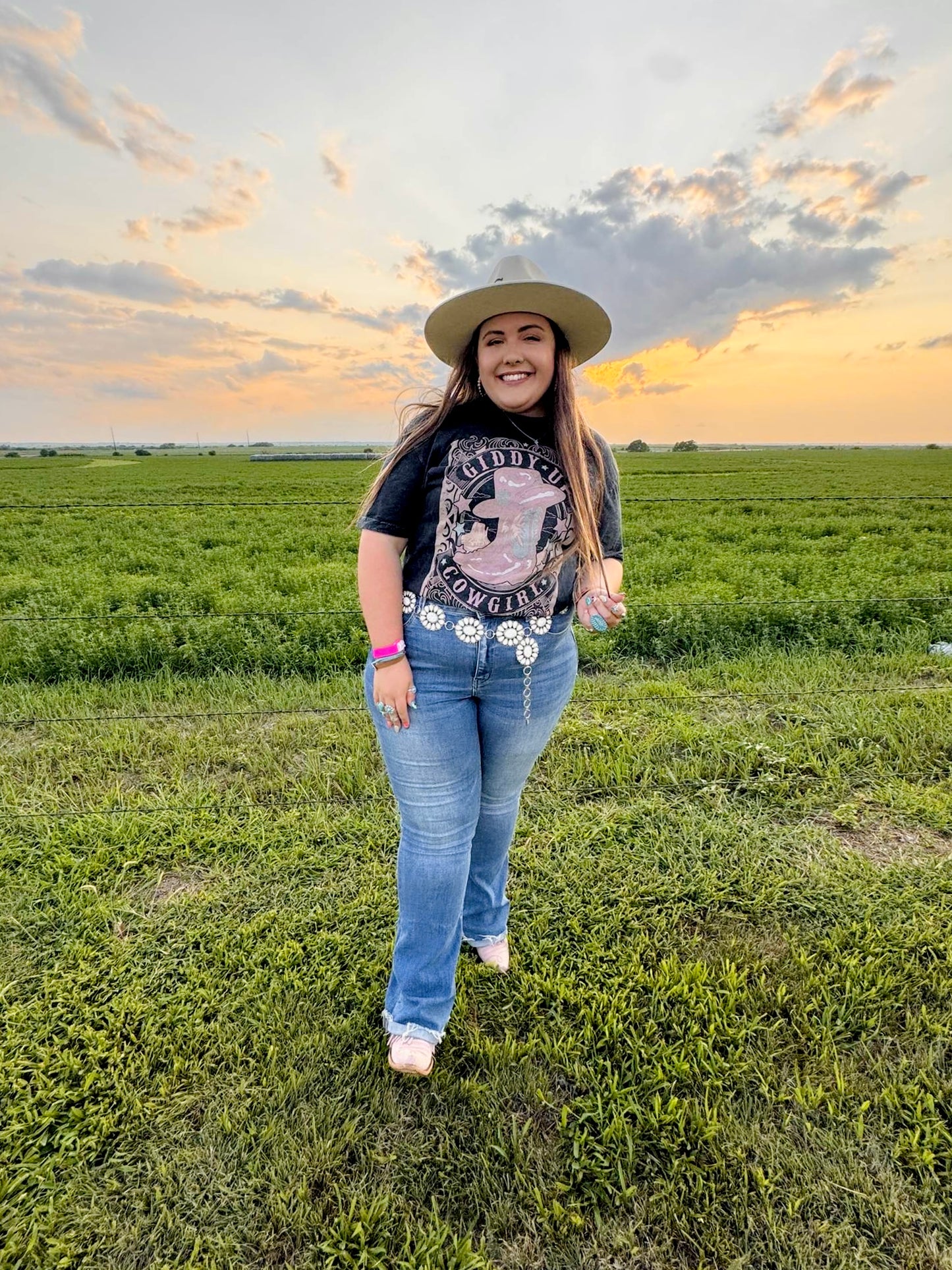 Giddy Up Cowgirl