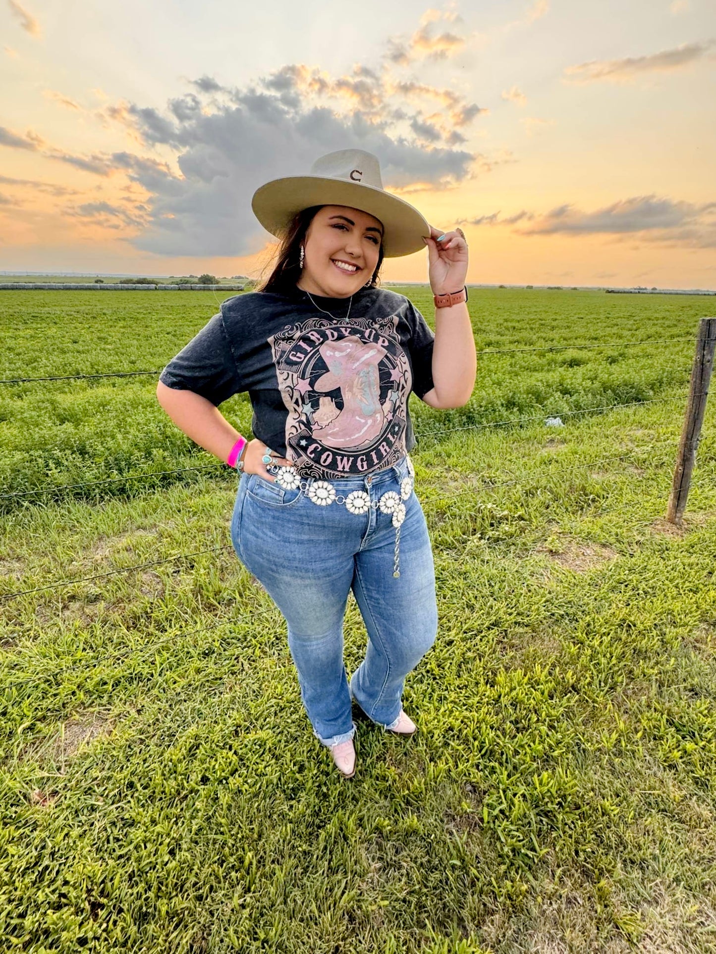 Giddy Up Cowgirl