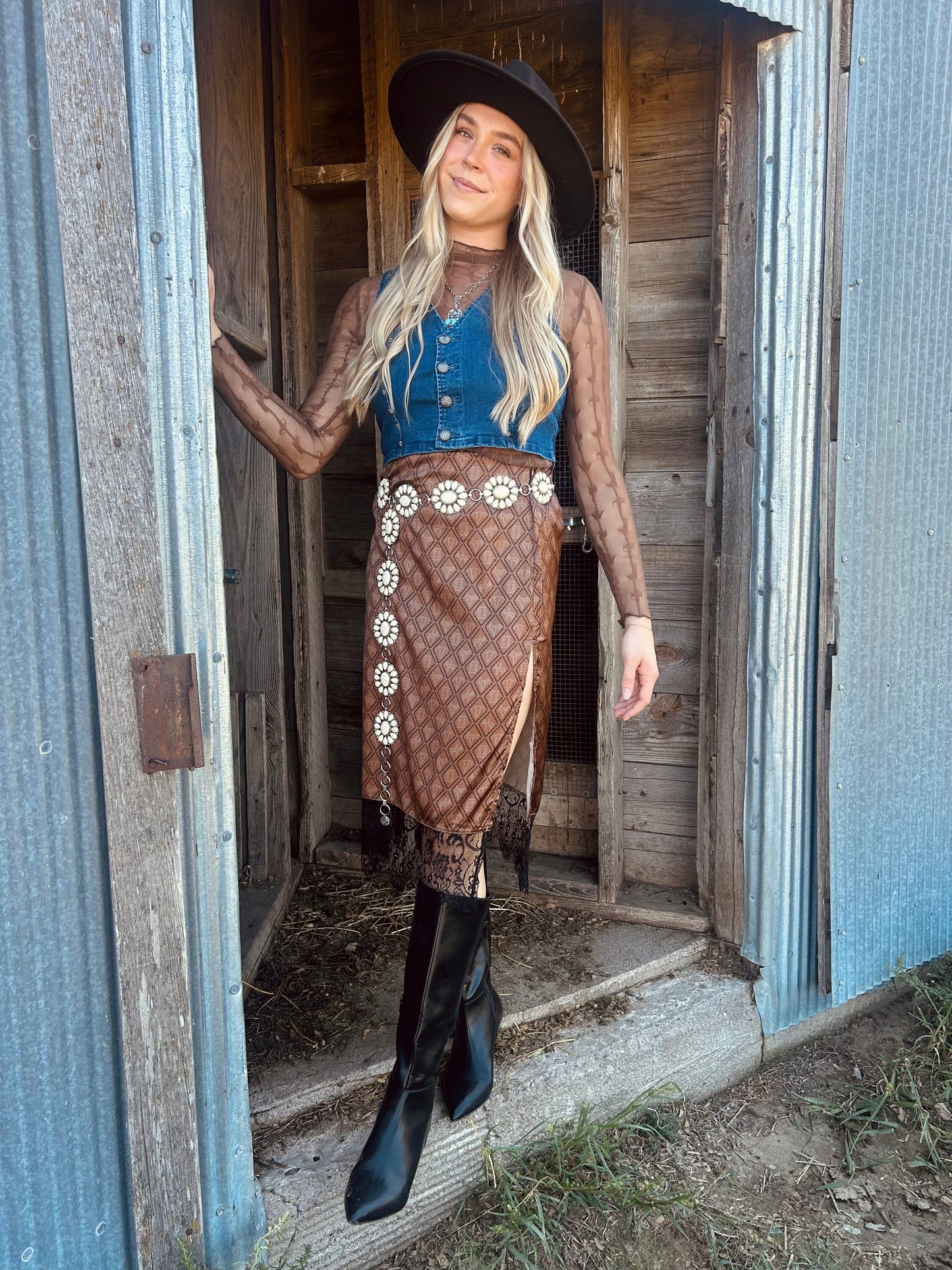 Lariat Lace