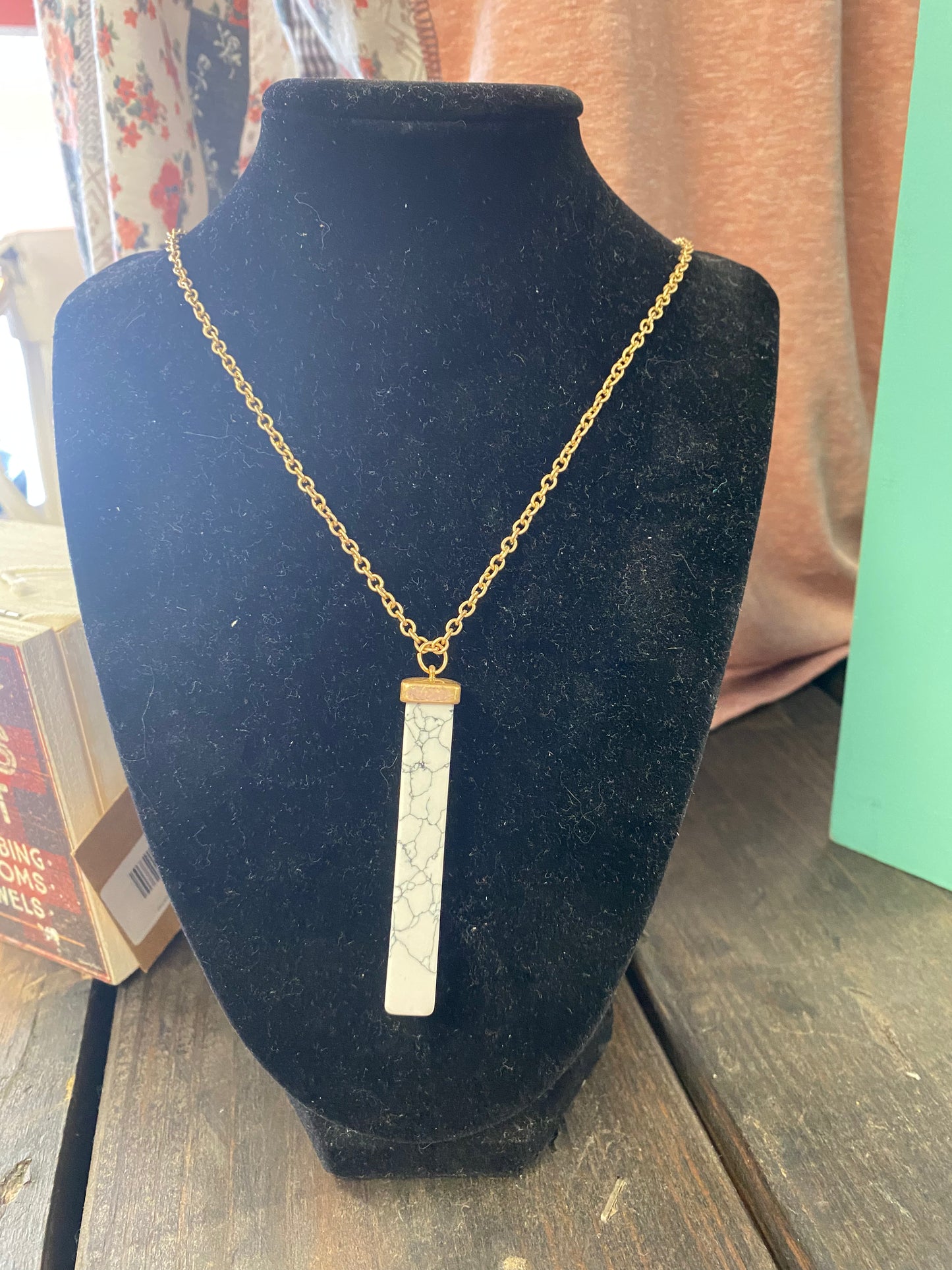Stone Bar Necklace