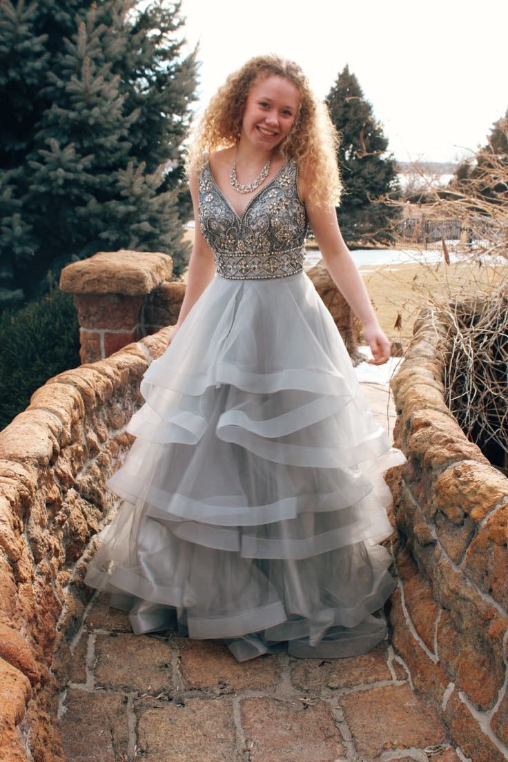 Melissa Schluntz prom